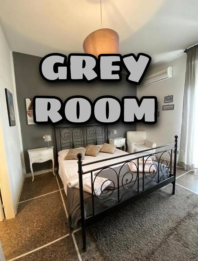 A Casa Di Giallo B&B Rome Bed & Breakfast