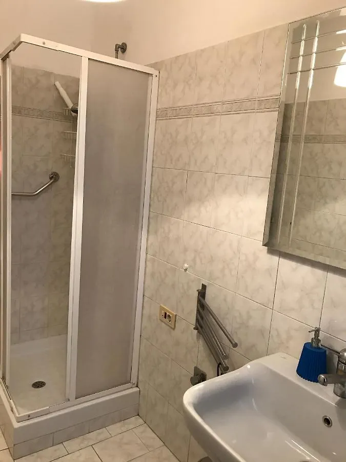 A Casa Di Giallo B&B Rome Italy
